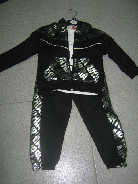 Boys jogging suits Leicester UK